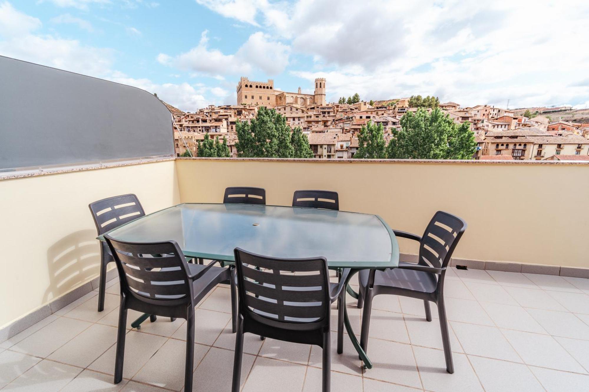 Casa Tio Pepe Valderrobres Apartment Ngoại thất bức ảnh
