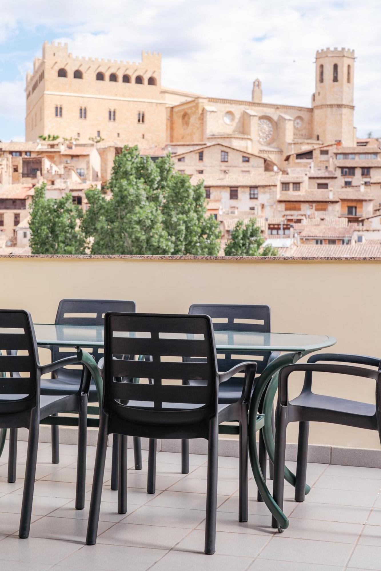 Casa Tio Pepe Valderrobres Apartment Ngoại thất bức ảnh